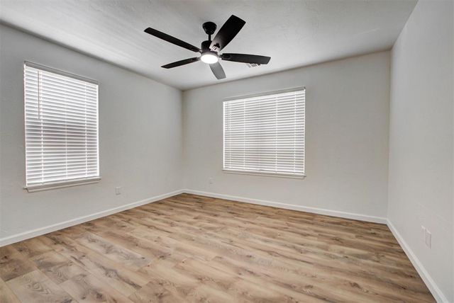 602 E Rickenbacker Drive, Oklahoma City, OK 73110