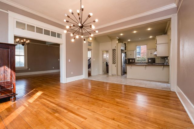 121 N Woodrow Street, Little Rock, AR 72205