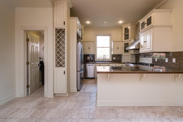 121 N Woodrow Street, Little Rock, AR 72205