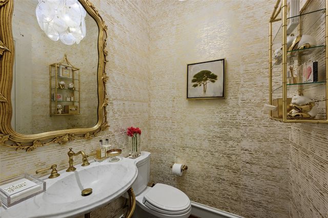 5715 Wortham Lane, Dallas, TX 75252