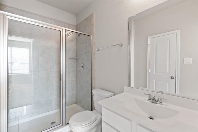 29650 Kynndal Shore Drive, Spring, TX 77386