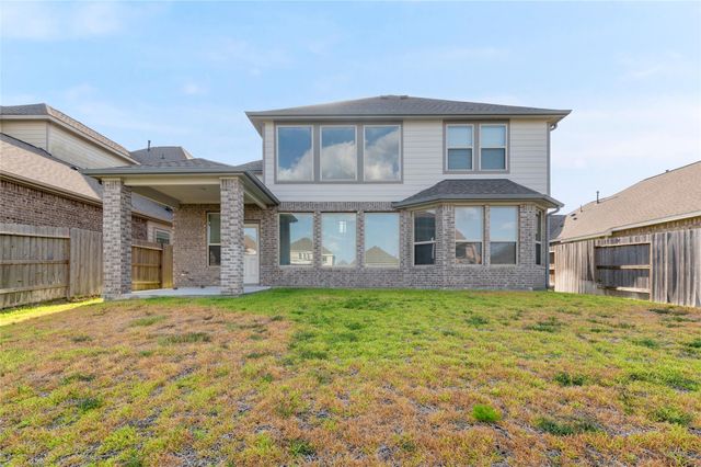 29650 Kynndal Shore Drive, Spring, TX 77386