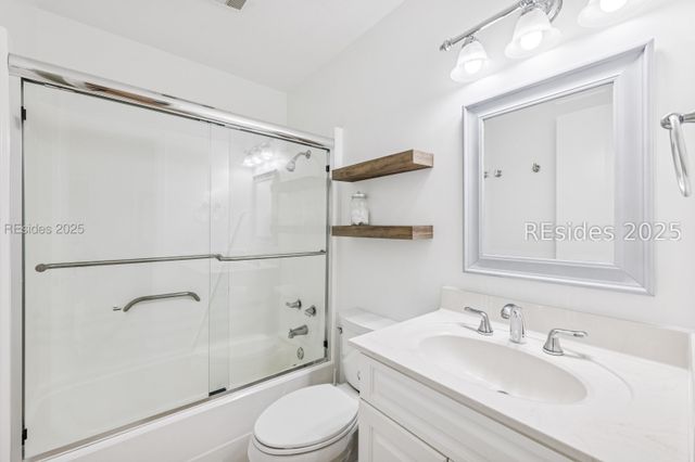 15 Forest Beach Drive S 2B, Hilton Head Island, SC 29928