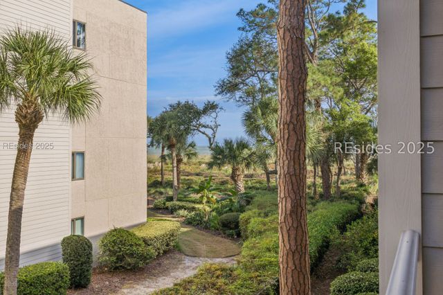 15 Forest Beach Drive S 2B, Hilton Head Island, SC 29928