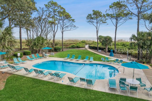 15 Forest Beach Drive S 2B, Hilton Head Island, SC 29928