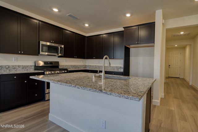 1226 Copper Hill Avenue, Carson City, NV 89703