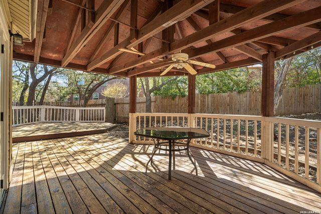 15831 Walnut Creek Dr, San Antonio, TX 78247