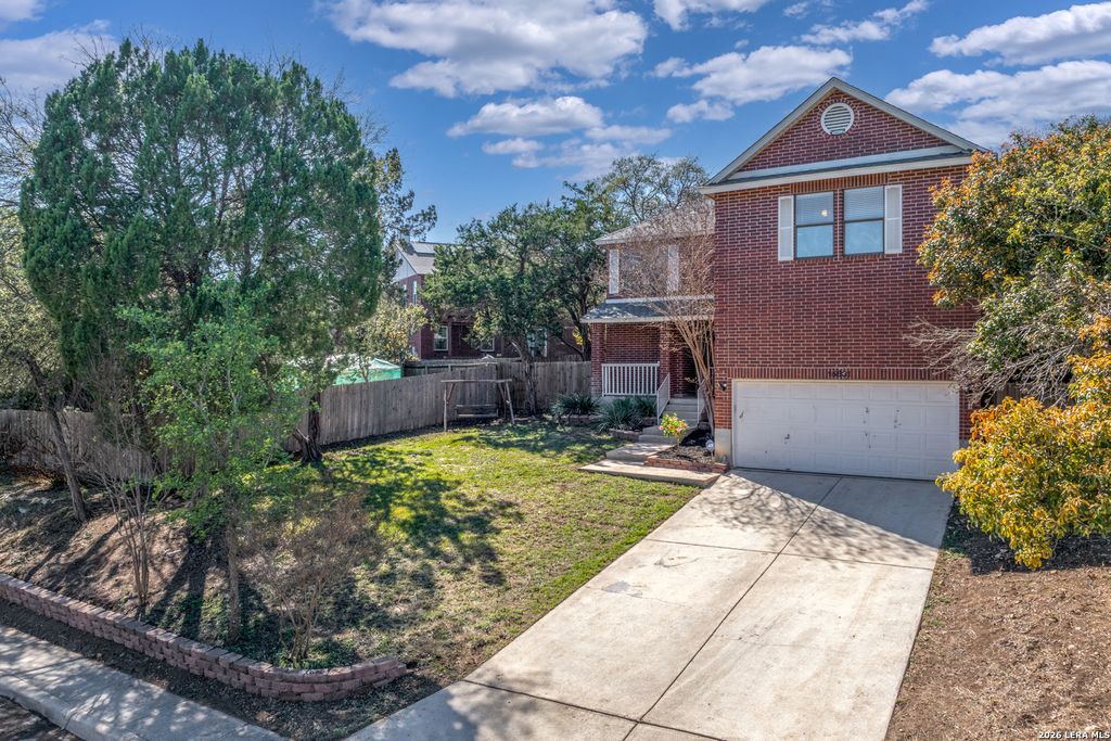 15831 Walnut Creek Dr, San Antonio, TX 78247