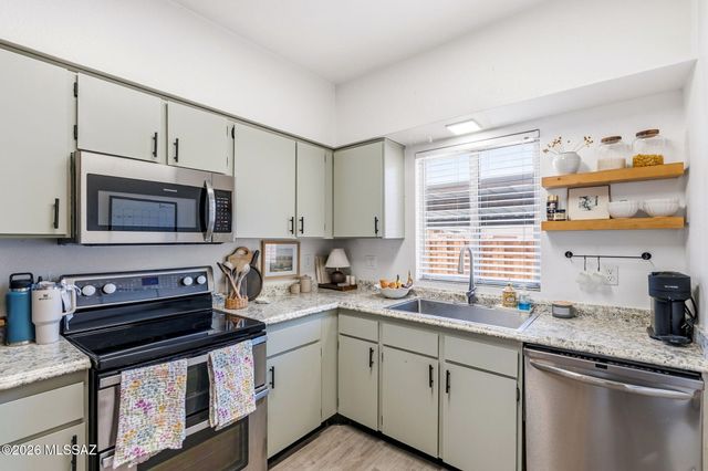 851 S Pantano Parkway, Tucson, AZ 85710