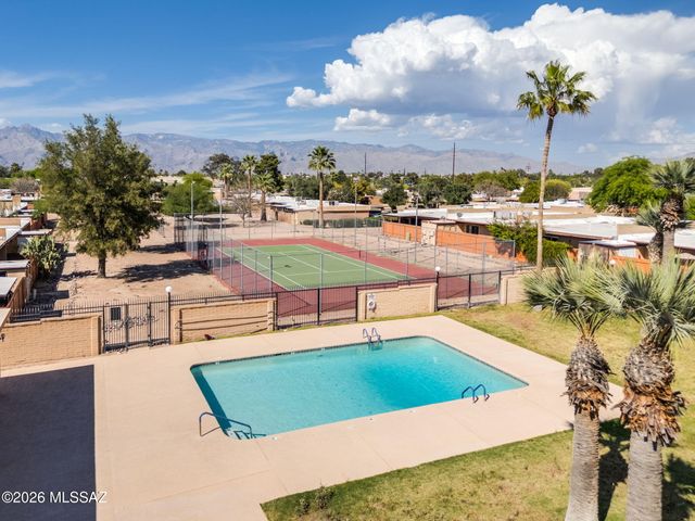 851 S Pantano Parkway, Tucson, AZ 85710