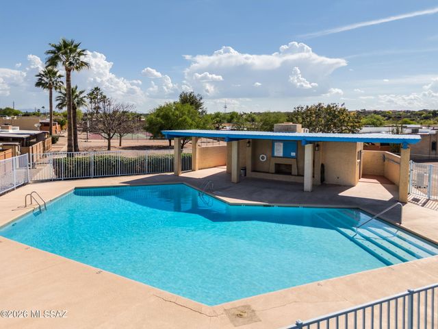 851 S Pantano Parkway, Tucson, AZ 85710