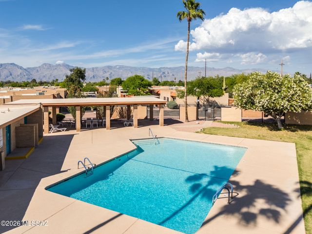 851 S Pantano Parkway, Tucson, AZ 85710