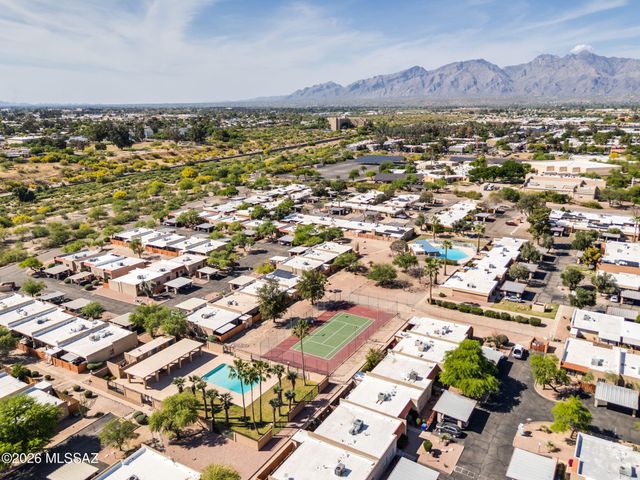 851 S Pantano Parkway, Tucson, AZ 85710