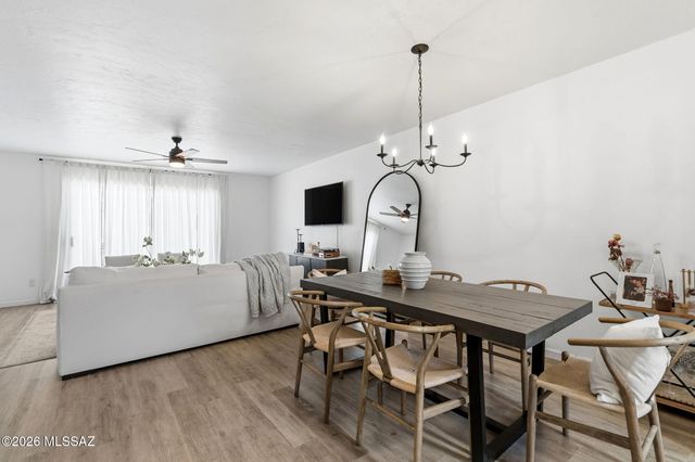851 S Pantano Parkway, Tucson, AZ 85710