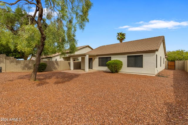 1715 E BRANHAM Lane, Phoenix, AZ 85042
