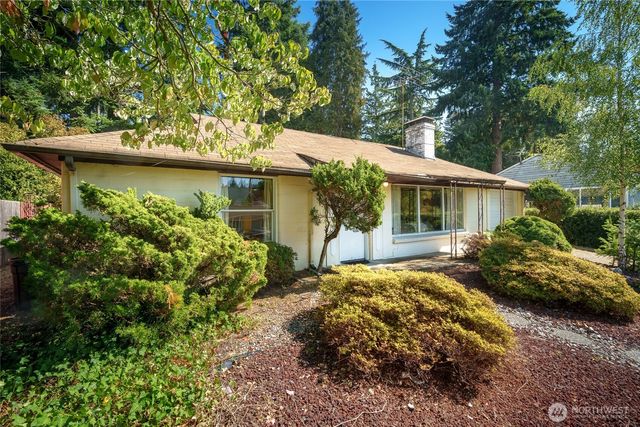 15326 Stone Ave N, Shoreline, WA 98133