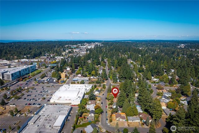 15326 Stone Ave N, Shoreline, WA 98133