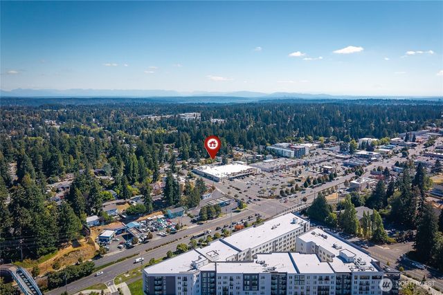 15326 Stone Ave N, Shoreline, WA 98133