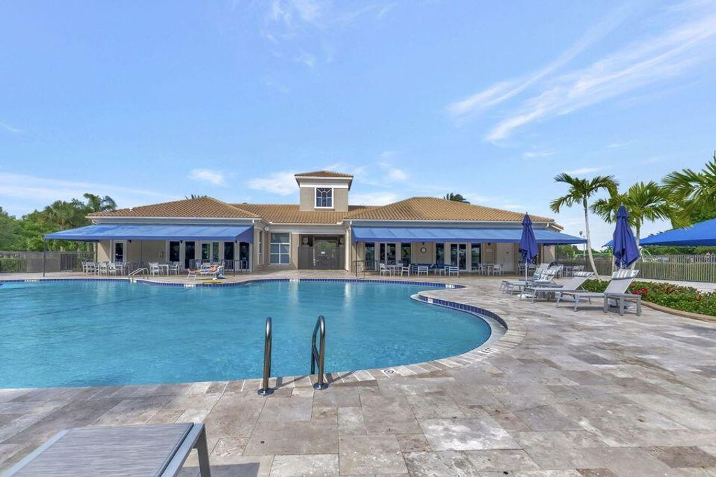 Image 35 of property listing at 21134 Falls Ridge Way, Boca Raton, FL 33428