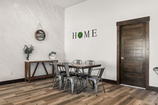 3519 E Chattaroy Rd, Chattaroy, WA 99003