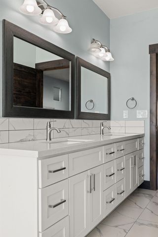 3519 E Chattaroy Rd, Chattaroy, WA 99003