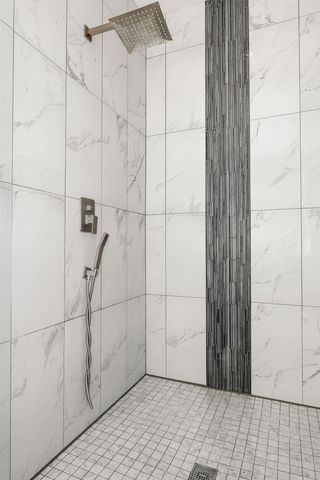 3519 E Chattaroy Rd, Chattaroy, WA 99003