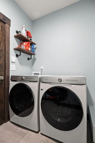 3519 E Chattaroy Rd, Chattaroy, WA 99003