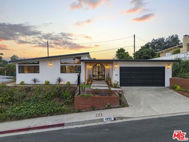 4600 Don Quixote Drive, Los Angeles, CA 90008