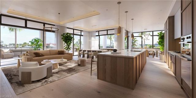 1075 6th AVE S 305, Naples, FL 34102