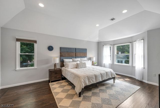 135 Bellair Rd, Ridgewood Village, NJ 07450