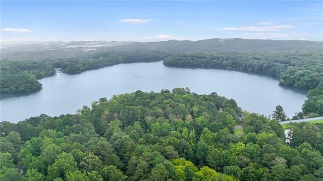 3135 Ellenton Drive, Lithia Springs, GA 30122
