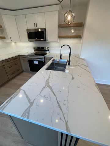 3732 Capri Court, Glenview, IL 60025