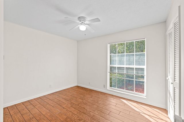 5213 Bethany Lane, Haverhill, FL 33415