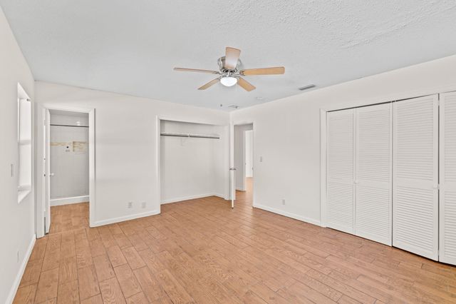 5213 Bethany Lane, Haverhill, FL 33415