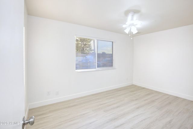 2924 W MYRTLE Avenue, Phoenix, AZ 85051