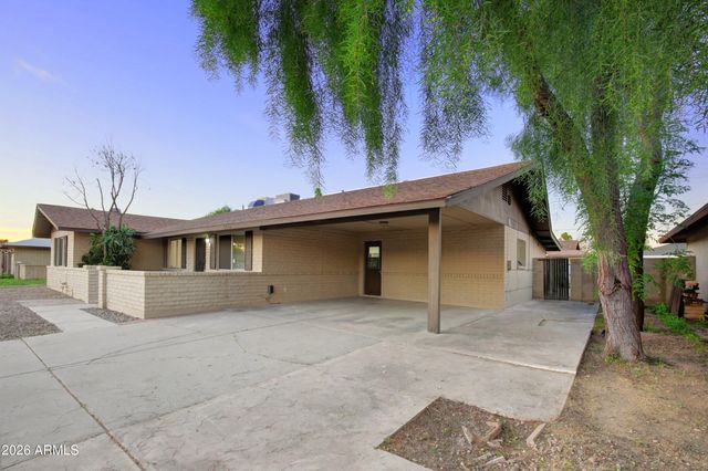 2924 W MYRTLE Avenue, Phoenix, AZ 85051