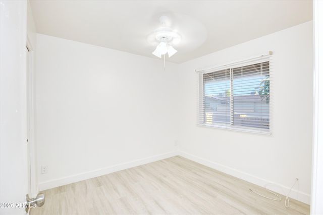 2924 W MYRTLE Avenue, Phoenix, AZ 85051