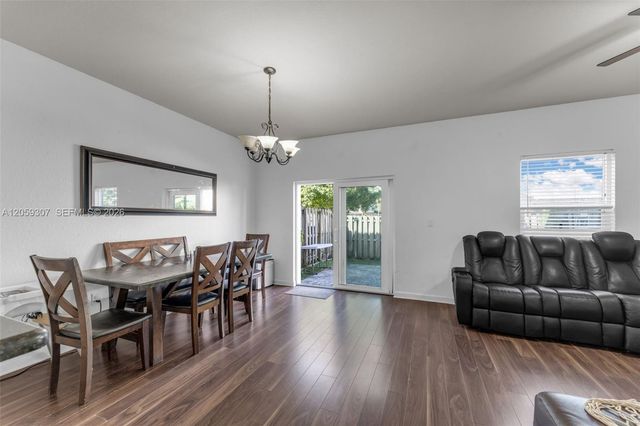 22412 SW 89th Ave, Cutler Bay, FL 33190