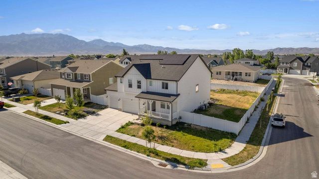1877 E CHUKAR DR, Eagle Mountain, UT 84005