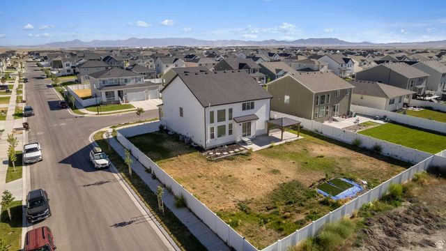 1877 E CHUKAR DR, Eagle Mountain, UT 84005