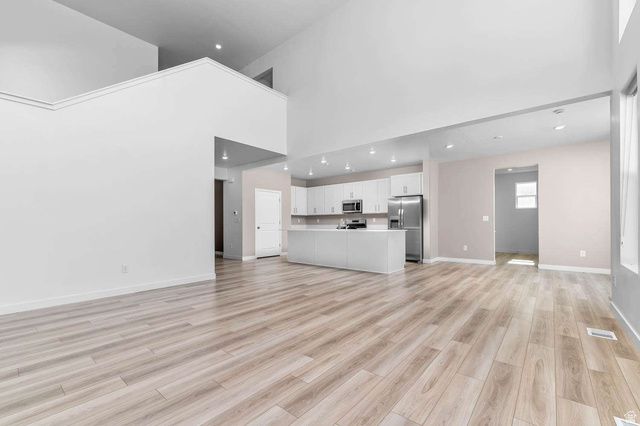 1877 E CHUKAR DR, Eagle Mountain, UT 84005