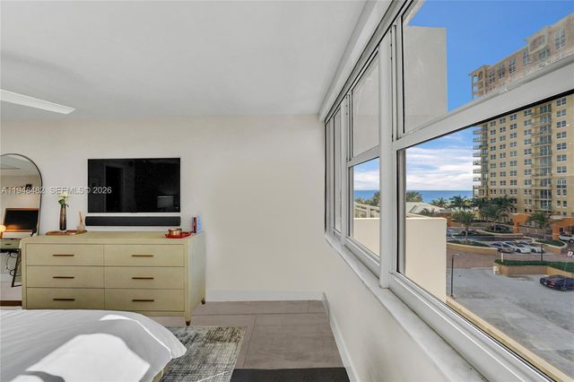 2030 S Ocean Dr 410, Hallandale Beach, FL 33009