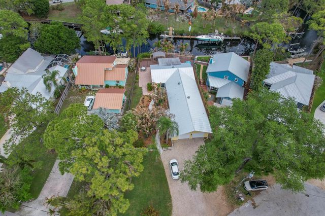 1341 SW Evergreen Lane, Palm City, FL 34990