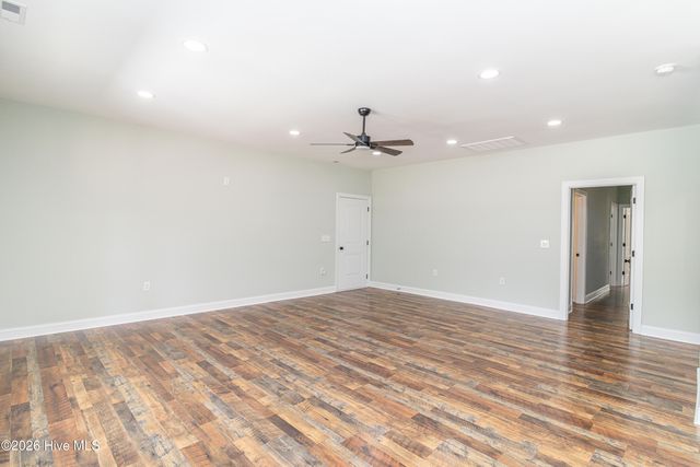105 Franklin Street, La Grange, NC 28551
