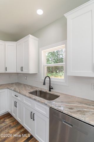 105 Franklin Street, La Grange, NC 28551