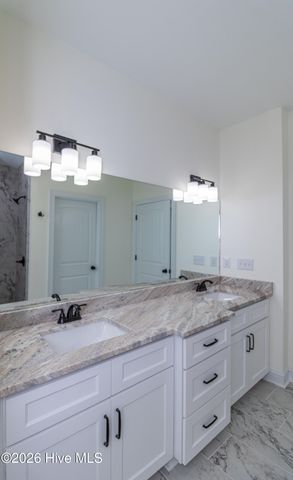 105 Franklin Street, La Grange, NC 28551