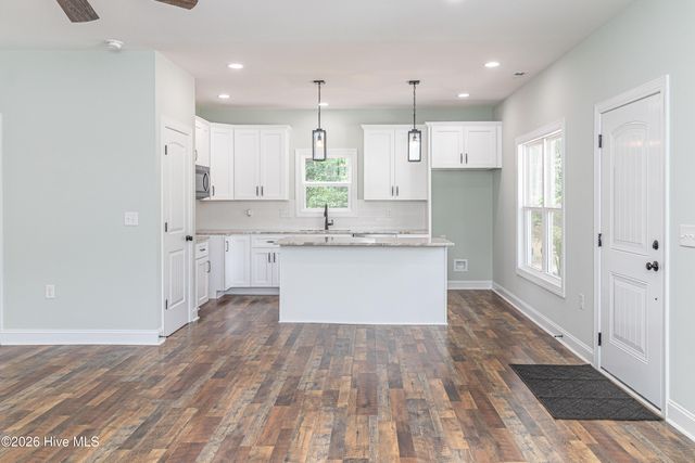 105 Franklin Street, La Grange, NC 28551