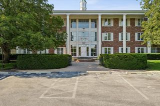 3427 Vollmer Road 303, Flossmoor, IL 60422