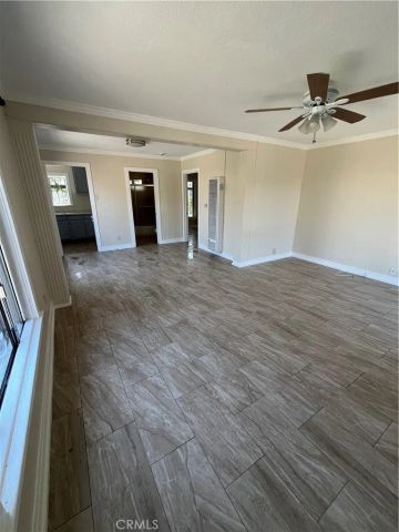 5216 S Budlong, Los Angeles, CA 90037