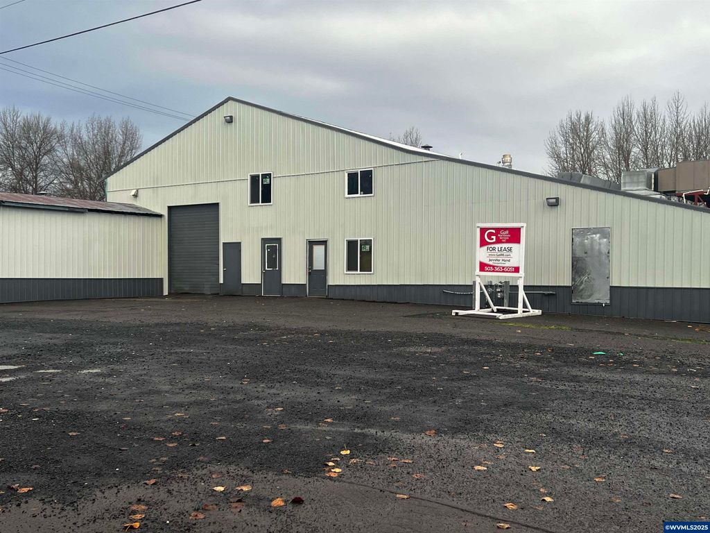 1305 Clark Mill Rd 2, Sweet Home, OR 97386